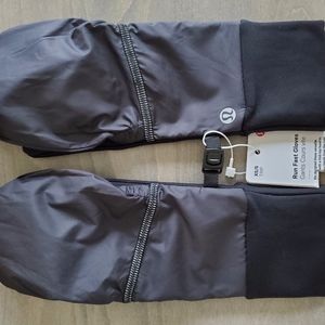 Lululemon - Run Fast Gloves XS/S in black NWT